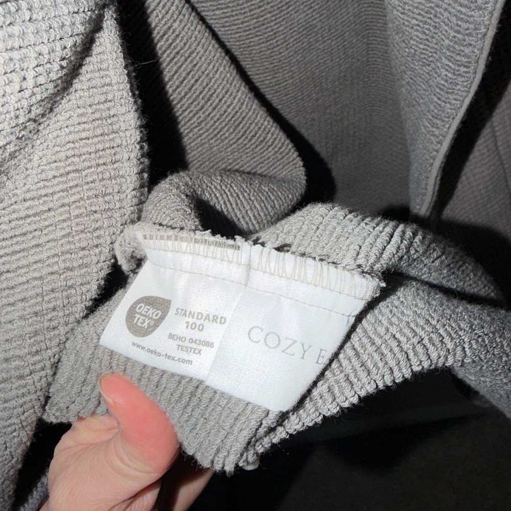 Cozy Earth Waffle Bath Robe Charcoal Gray Unisex XS Bamboo Viscose Luxury Spa - Picture 6 of 8